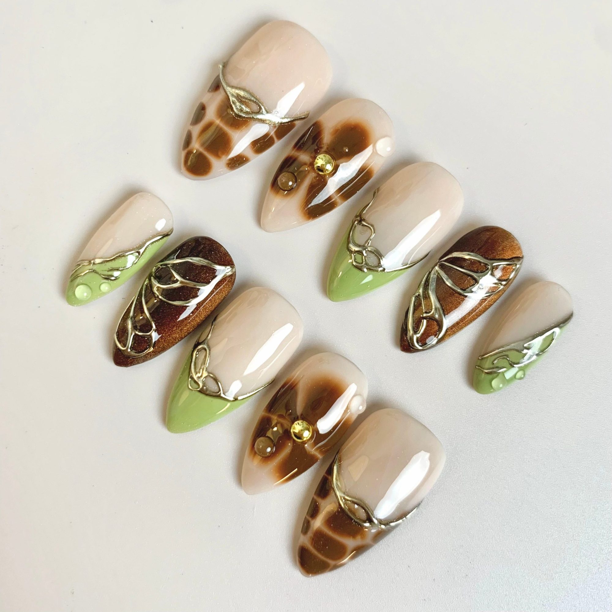 Earthy Elegance - Image 2